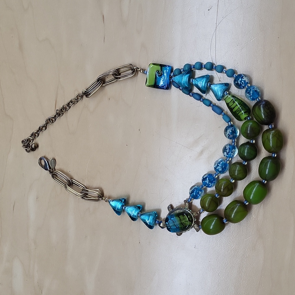 Chicos glass turtle necklace 20" turquoise